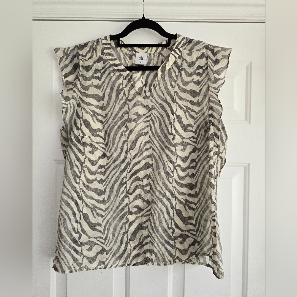 CAbi Savanna Top, Style 4542, Spring 2019, EUC